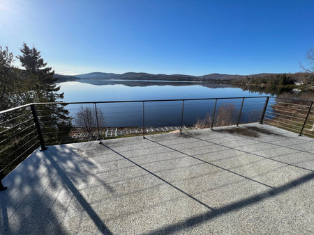 Aluminum post for cable railing – 1½’’ x 1½’’ – Matte Black - Gauthier De LaPlante