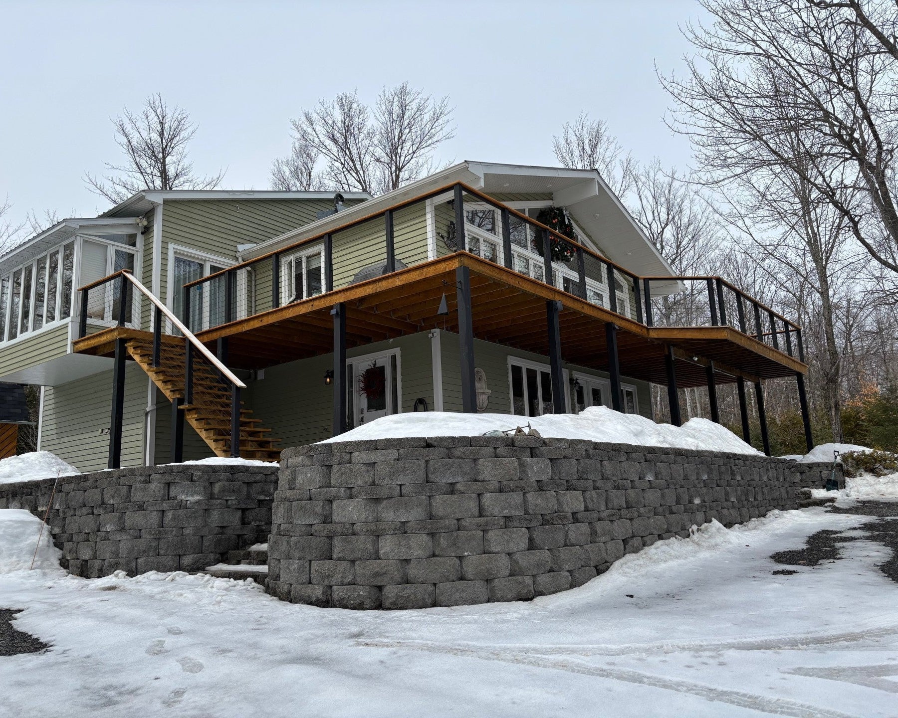 Classic Cable Railing System - II - Metal post - Black - Gauthier De LaPlante